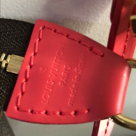 Louis Vuitton Pochette accessoires LE Brand New*100 authentic Very Hard to find - Picture 8 of 14